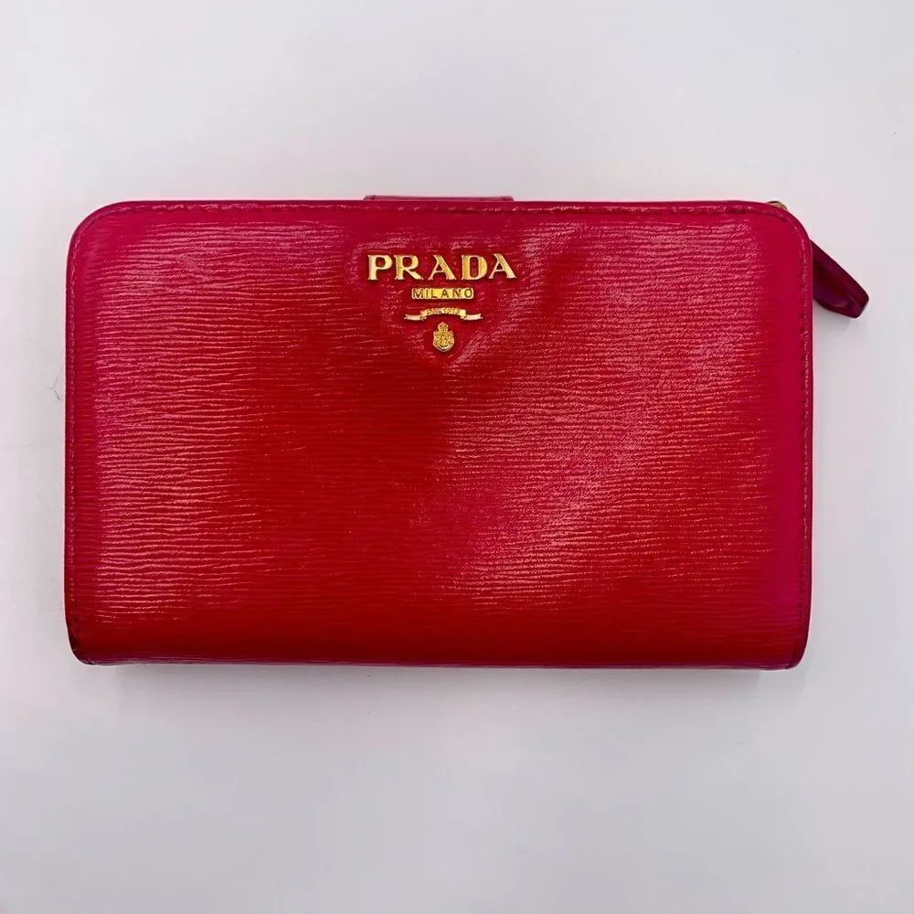 Auth PRADA Small Bifold Fucshia Saffiano Leather Wallet Preloved Very Good